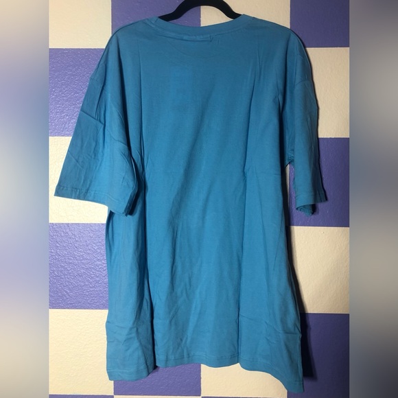 NWT Blue Tee with Rainbow Sequin Heart - Size 2X - Picture 2 of 4